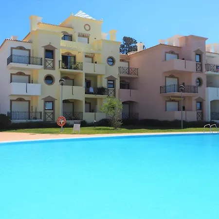 Eden Vilage By Garvetur *