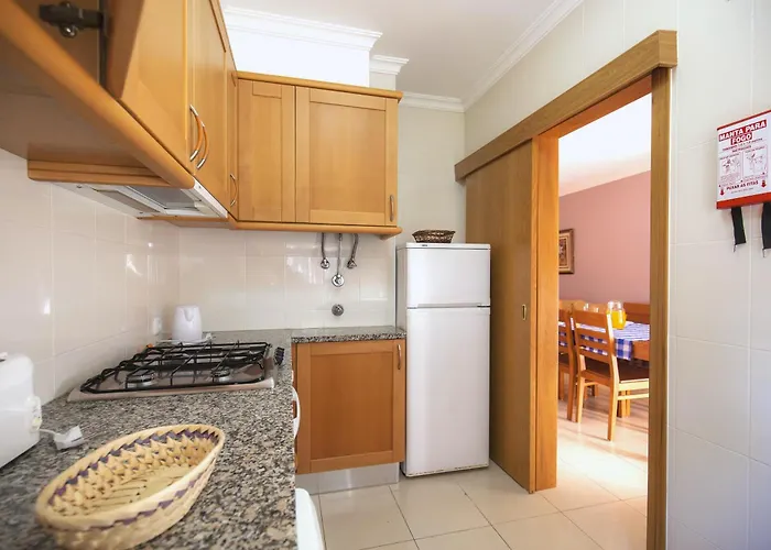 Apartament Eden Vilage By Garvetur *